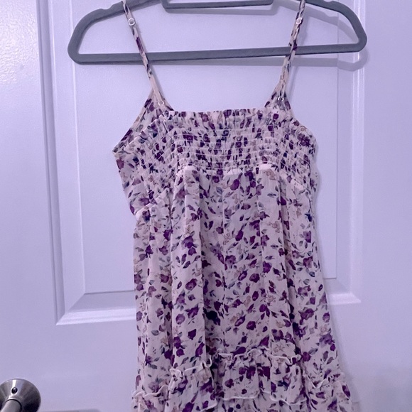 Express - Floral Ruffle Tank - Picture 2 of 10